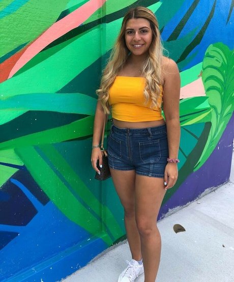 christina compitello onlyfans sextape leak