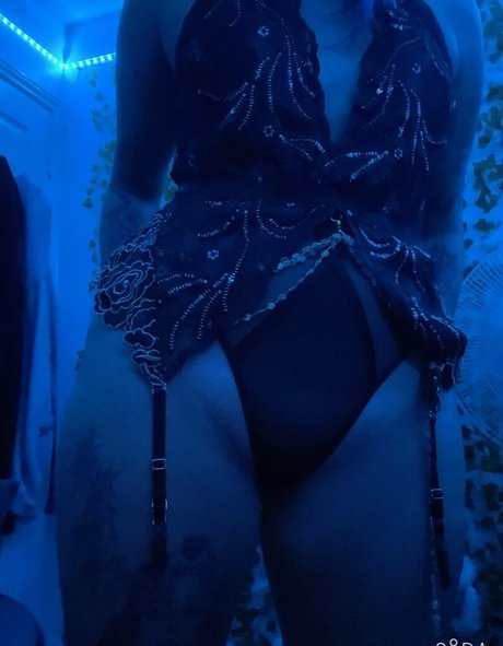 Ashleymarieeg leaked onlyfans sex tape