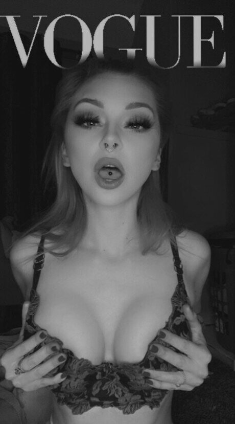 Abi Tumber nude onlyfans pics