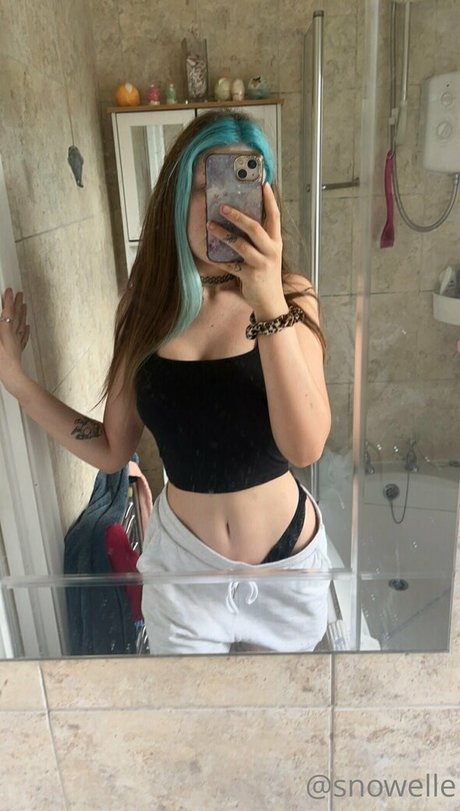 snowelle onlyfans nude photos