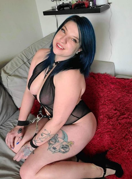 Gabbie Giroux onlyfans archives