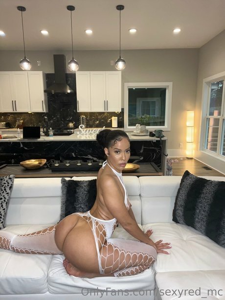 Sexy Red onlyfans leak nude