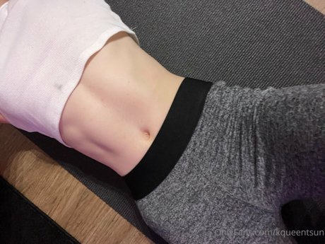 _Emily Something naked onlyfans leaks