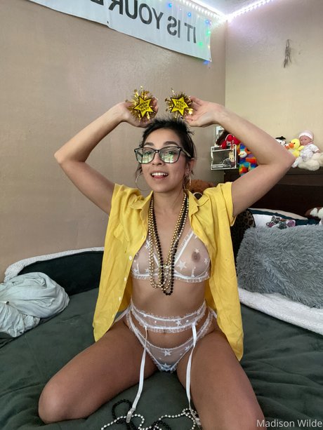 Madison Wilde nude onlyfans pics
