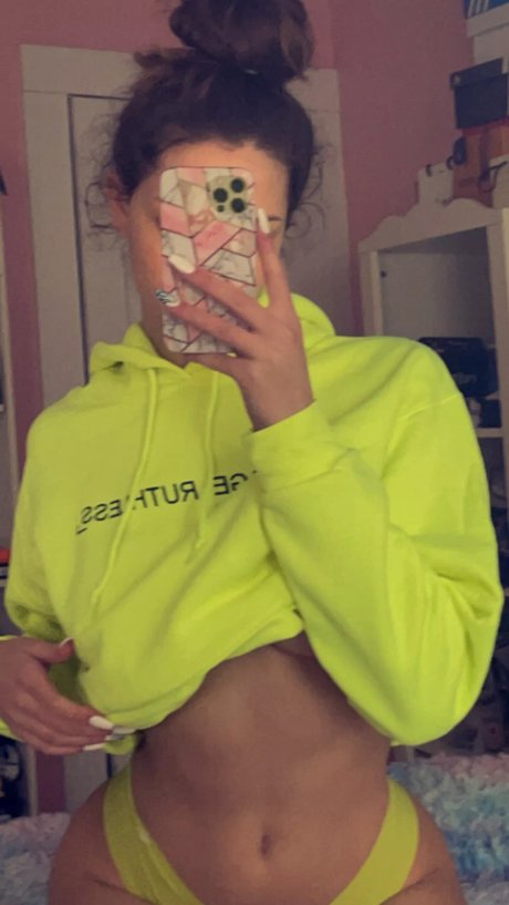 Claire Northfield ass onlyfans