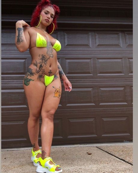 Lilie Leahndra onlyfans leaked photos