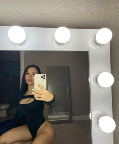 Rachel Keren_ onlyfans photo