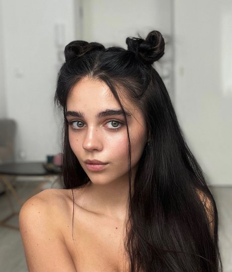 Ana Vavx onlyfans desnuda