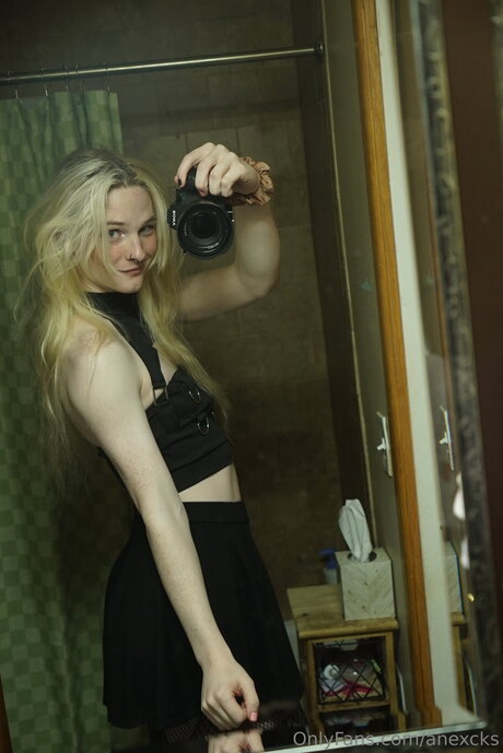 Anexcks onlyfans page