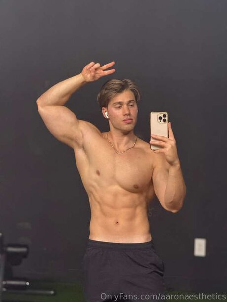 Aaronaesthetics naked leaked onlyfans