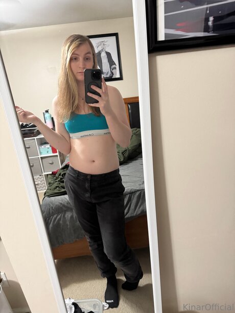 Kinarofficial onlyfans images