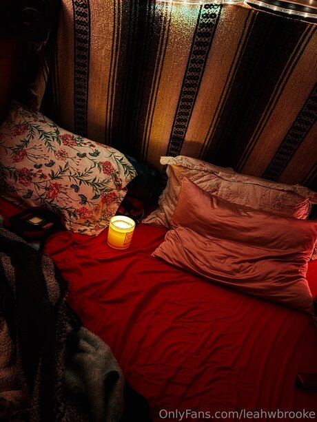 Leahwbrooke onlyfans nudes leaks