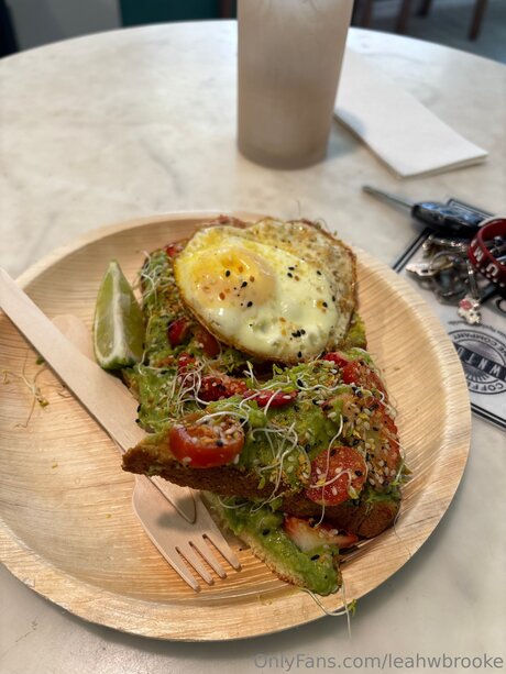 Leahwbrooke nudes leaked onlyfans