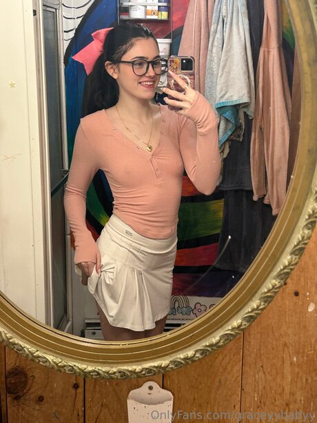 Graceyybabyy onlyfans leaks