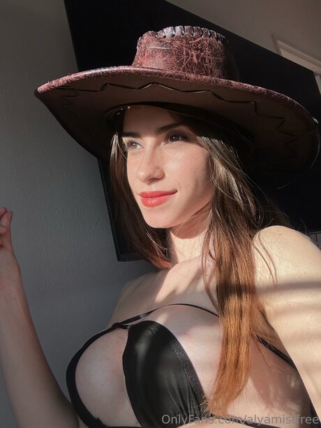 Alyamistfree onlyfans leake