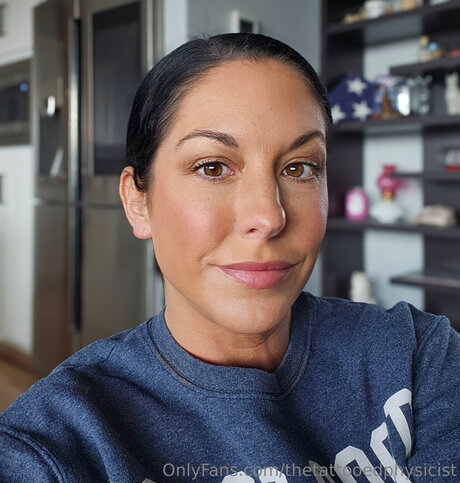 Thetattooedphysicist onlyfans leak