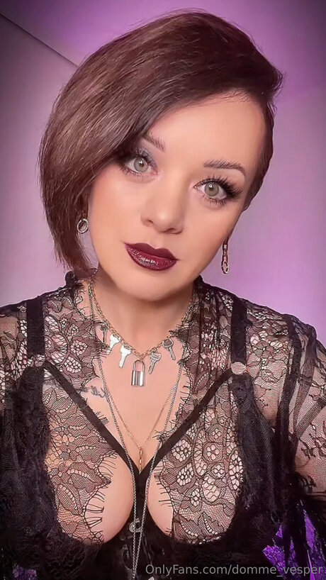 Domme Vesper onlyfans for free