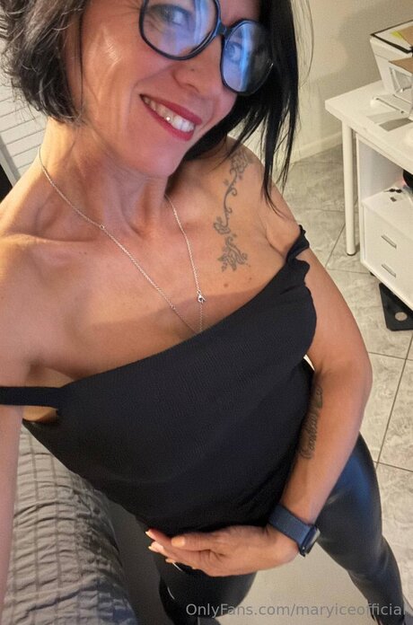 Maryiceofficial free only fans