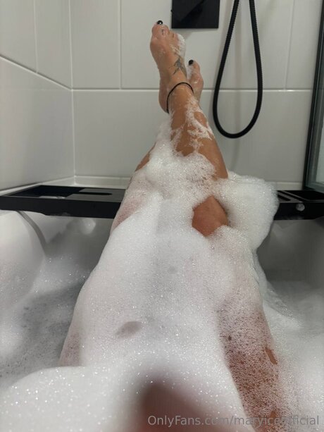 Maryiceofficial onlyfans lean