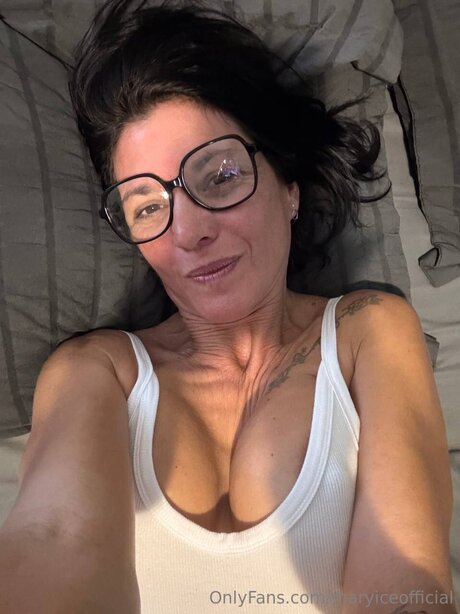 Maryiceofficial onlyfans xxx