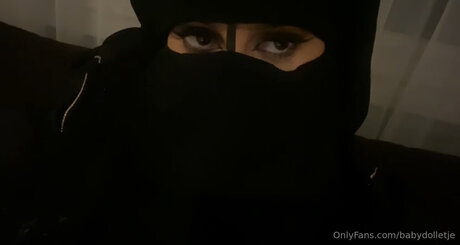 Babydolletje onlyfans desnuda