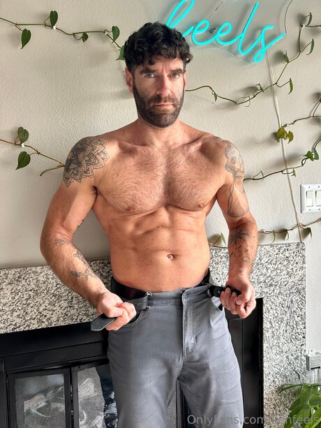 Kenfeels onlyfans pics