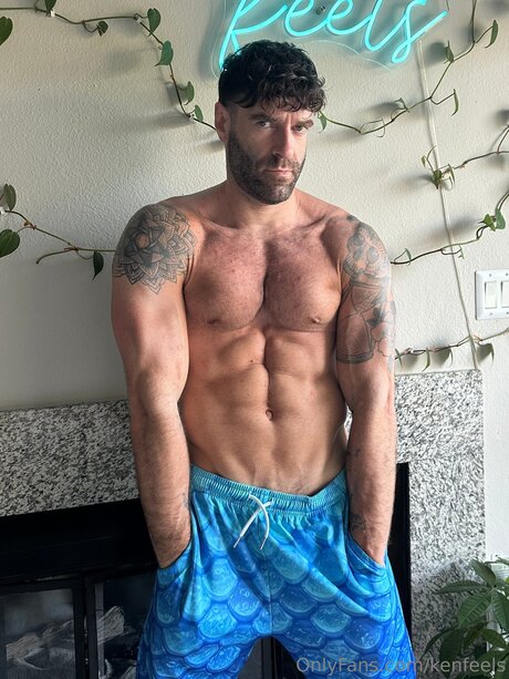 Kenfeels nude on onlyfans