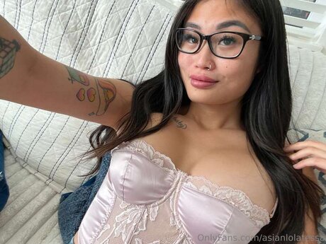 Asianlolatessa nude only fans
