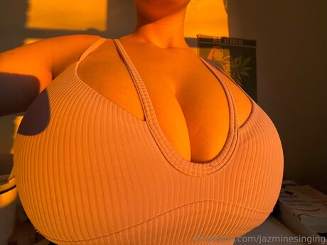 Jazminesinging Profile pic