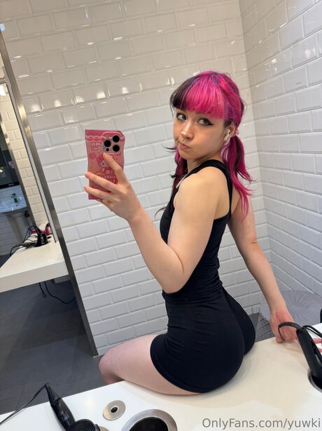 Yuwki naked only fans