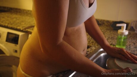 Alice2242 leaks only fans