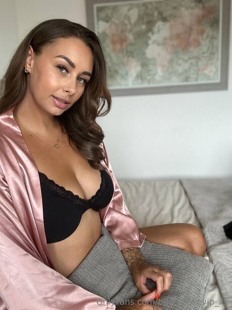 Bustybellevip Xx nude onlyfans leak