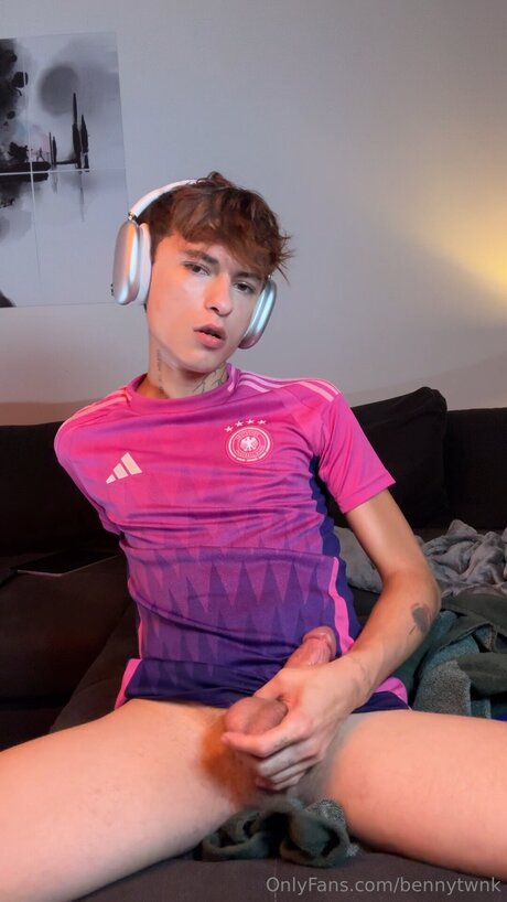 Bnnytwnk pics onlyfans