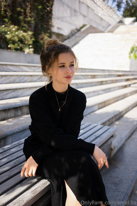 Amel Lia only fans nude