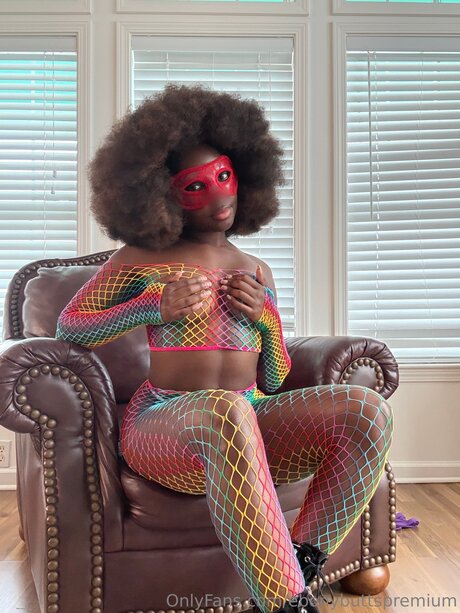 Ebonybuttspremium onlyfans model images