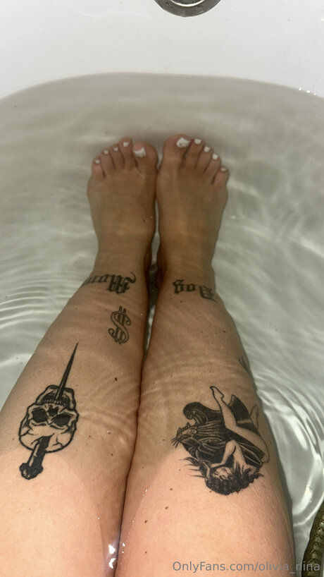 Olivia Nina nude onlyfans leaks