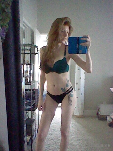 Scarletdame onlyfans pictures