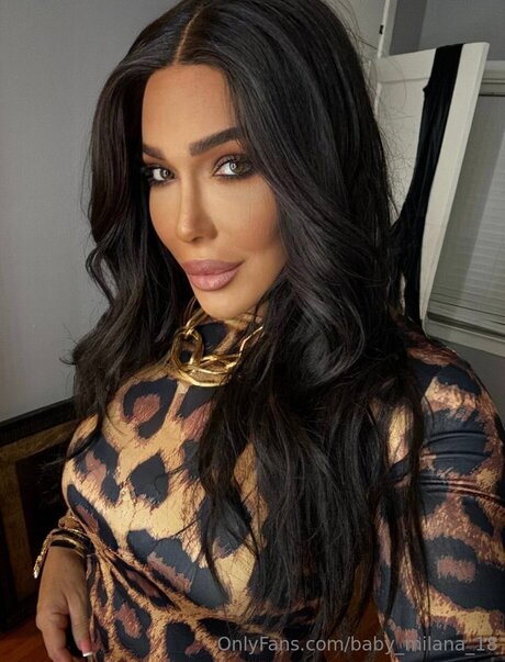 Baby Milana 18 onlyfans model images