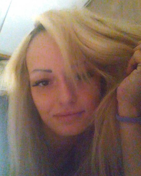 Irina Shejk_ onlyfans model photo