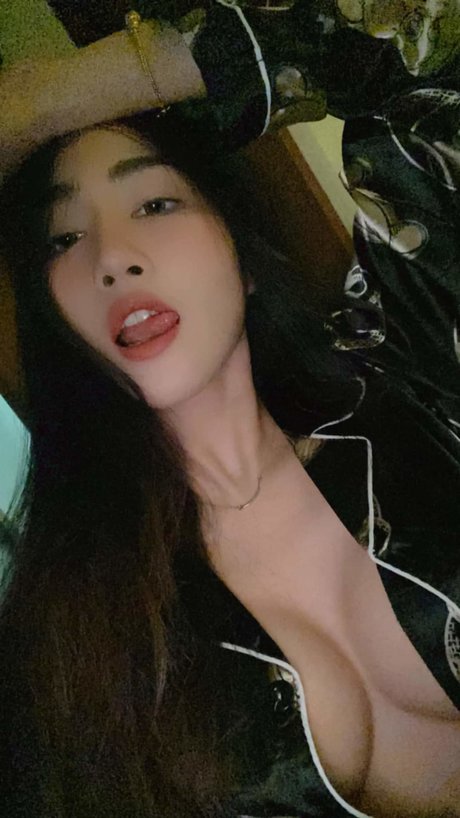 _Nisa Khamarat onlyfans gratis