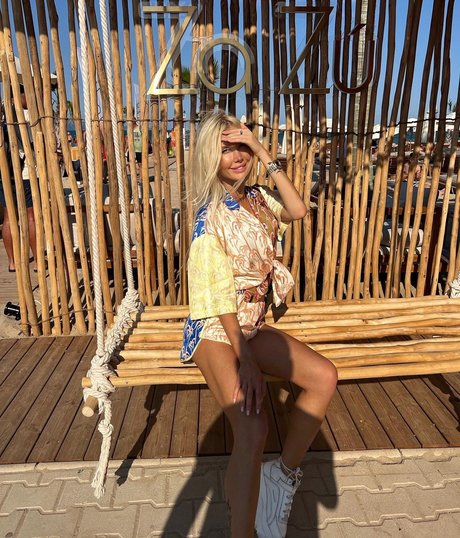 _Jull Dolly leaked onlyfans naked