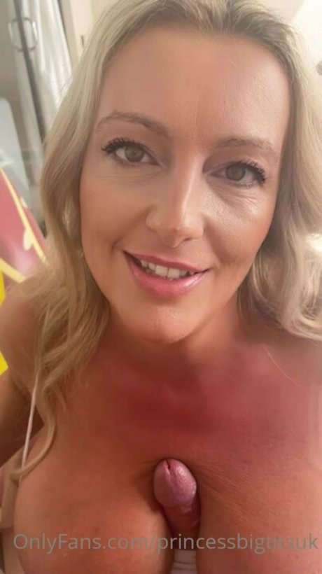 Miss Juicy Lucy_ leaked onlyfans porn