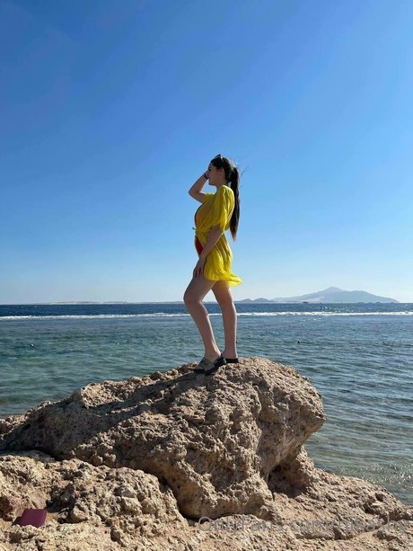 Emmika onlyfans lesk