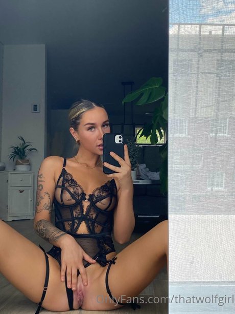 Myriam Drouin onlyfans porn leaked