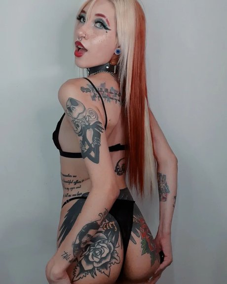 Alessa Lovecraft free onlyfans porn