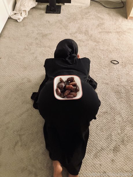 Hijabi Bambi onlyfans naked leak