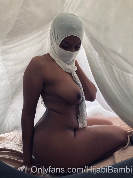 Hijabi Bambi onlyfans ass