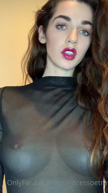 Princess Petra_ onlyfans leaks nude