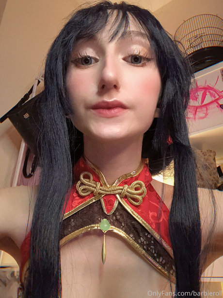 Roxane_ onlyfans model photo