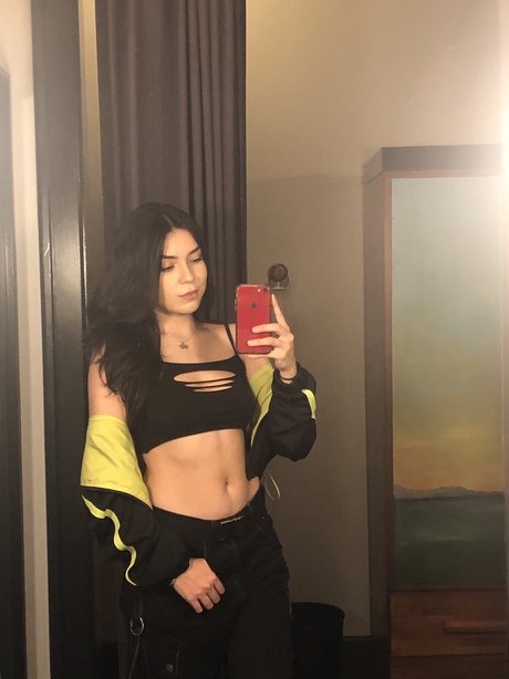 Coughs is on onlyfans